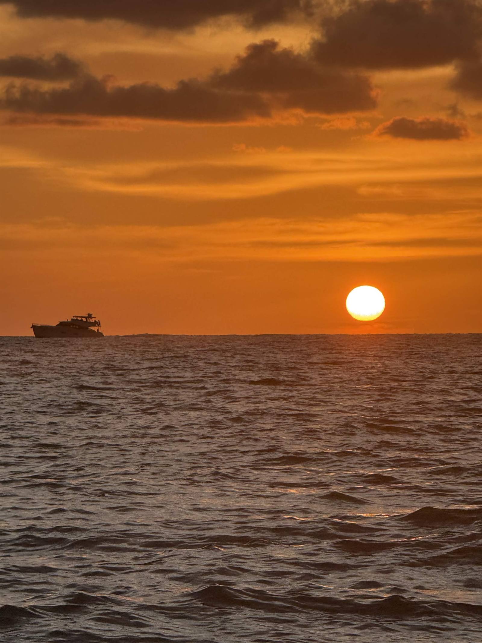 Best Boat Parties and Cruises for 4th of July in Naples FL